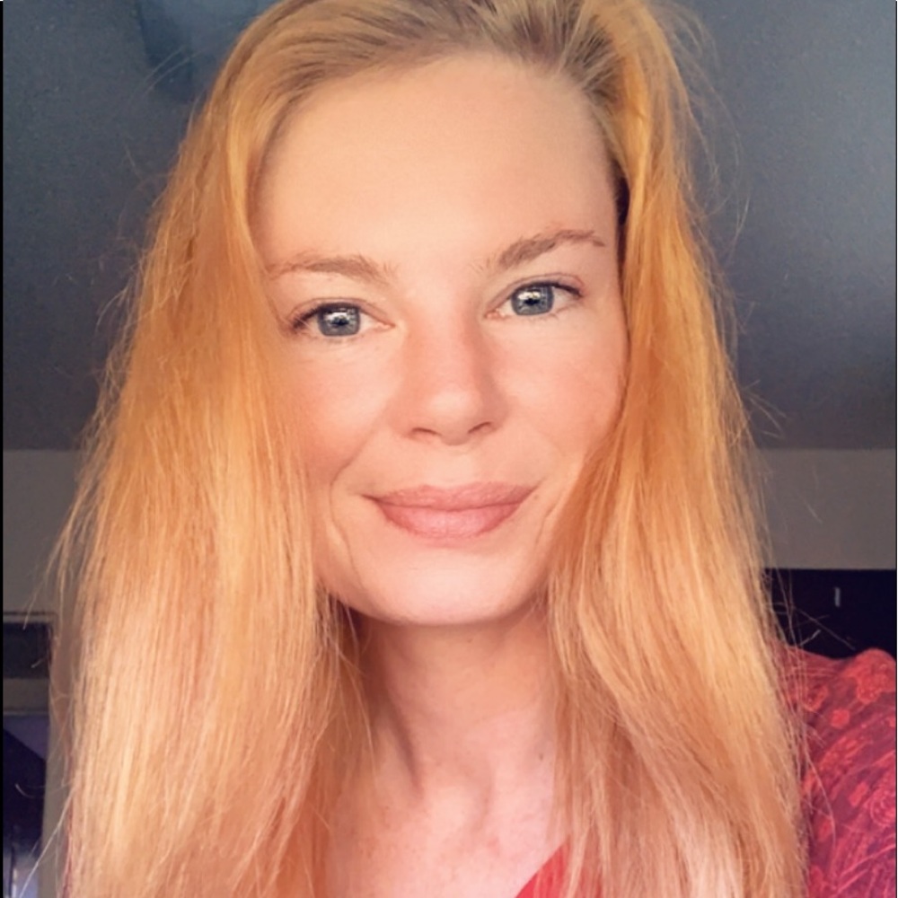 Meet your Posher, Tiffany